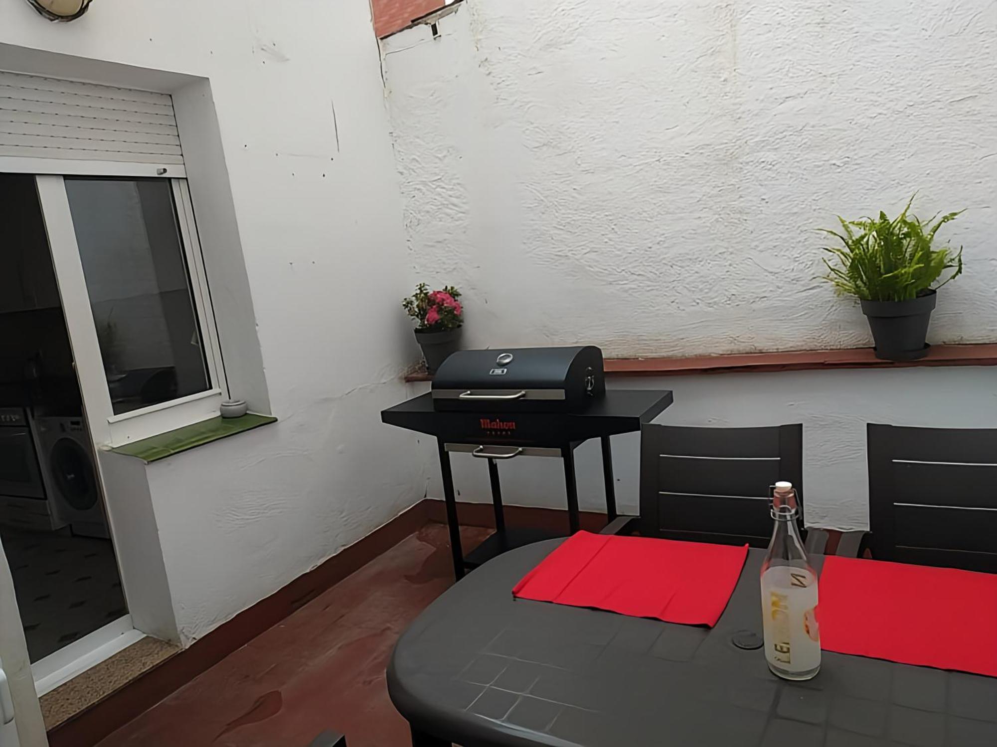 Amplio Apartamento Con Dos Patios خيخون المظهر الخارجي الصورة